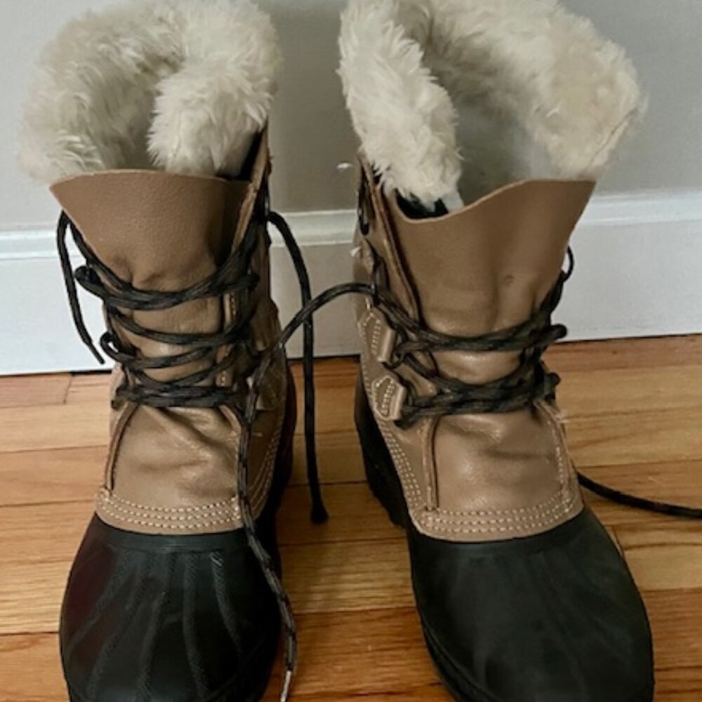 SOREL Men's tan leather & Rubber Insulated Waterproof Boots Size 8